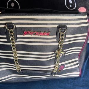 Betsey Johnson shoulder bag/purse